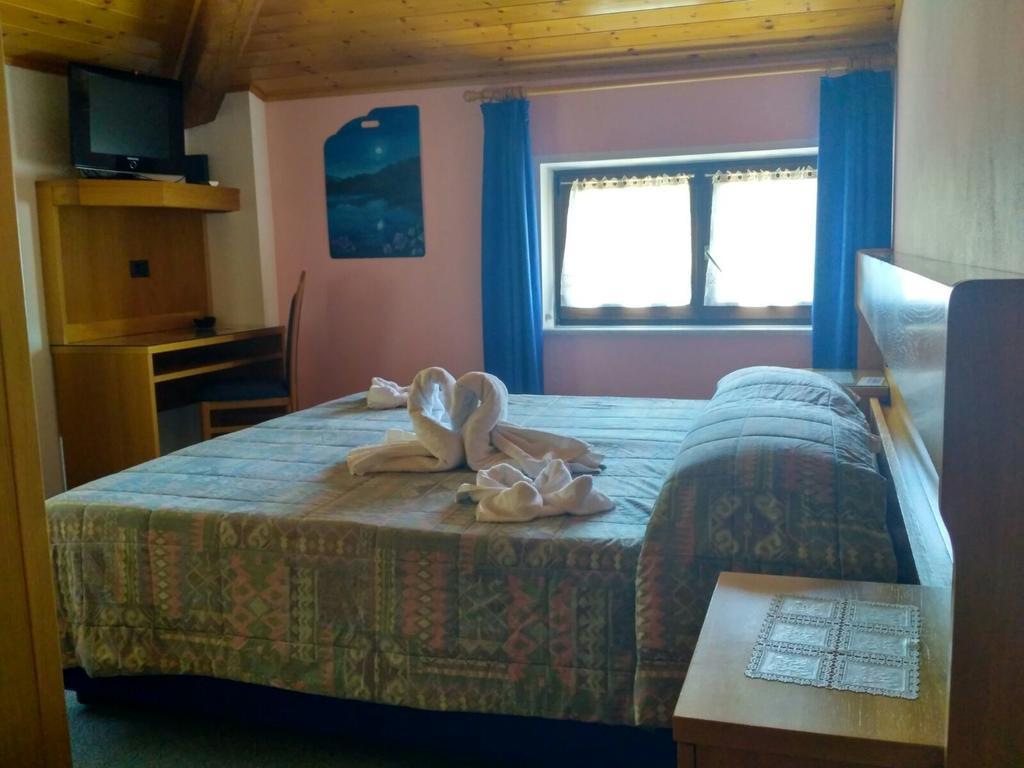 Albergo Aurora Canzolino Extérieur photo